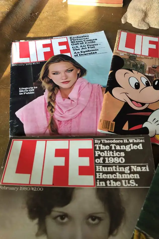 6 Life Magazines, One is 1950, 1978-1980, Very Good Condition in Arts & Collectibles in Stratford - Image 3