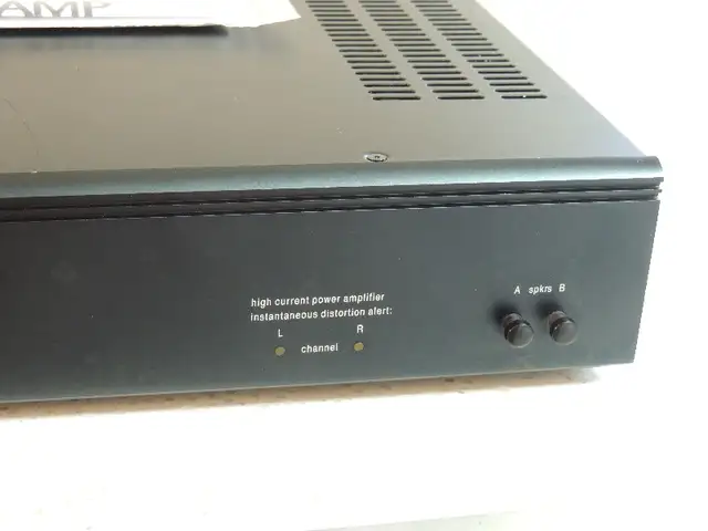 Adcom GFA-535 Stereo Power Amplifier in Stereo Systems & Home Theatre in Mississauga / Peel Region - Image 3