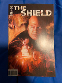 The Shield: Spotlight #1 ( IDW 2004 )