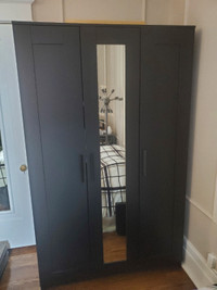 Armoire penderie 3 portes IKEA noire - BRIMNES wardrobe