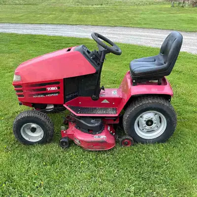 Toro lawn tractor
