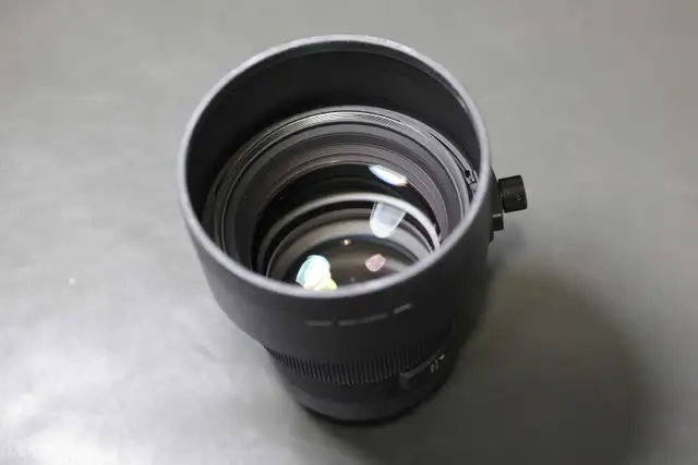 Sigma 105mm F1.4 DG HSM Art for Canon in Cameras & Camcorders in Markham / York Region - Image 6