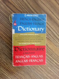 Larousse - French/English - English /French Dictionary
