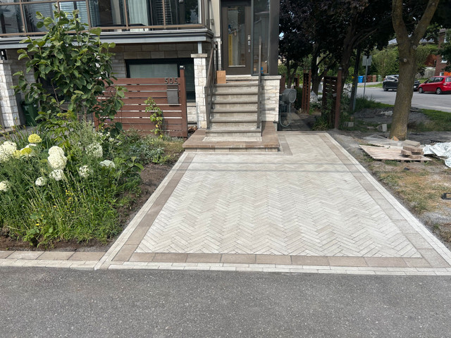 Affordable Custom Interlock  - Ottawa in Interlock, Paving & Driveways in Ottawa - Image 4
