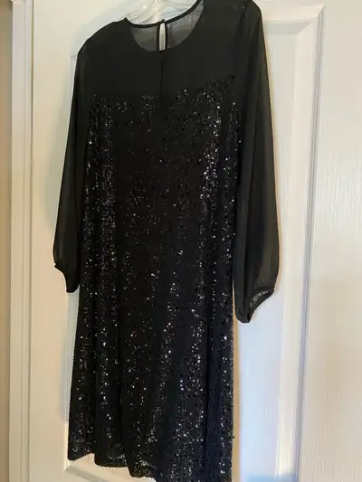 robe des fête , View more