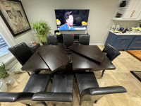 Dinning table with leather chairs