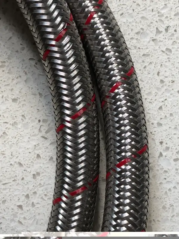 NEW  6FT  BRAIDED  WASHING  MACHINE  HOSE in Washers & Dryers in Kitchener / Waterloo - Image 3
