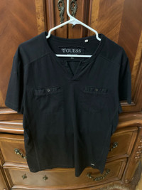 Black Guess top large  $15