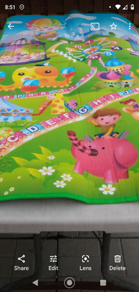 Play Mat Travel Size Light weight  Can be use both Sizes