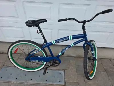 Vélo pour adulte de la NHL, View more
