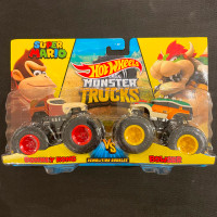 Hot Wheels Monster Trucks Super Mario Donkey Kong vs Bowser Set