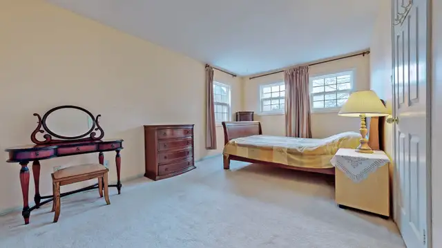 Mississauga (Erin Mills) – Private Detached Home for Rent in Long Term Rentals in Mississauga / Peel Region - Image 12