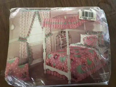 Disney Minnie Mouse Sheet Set, View more