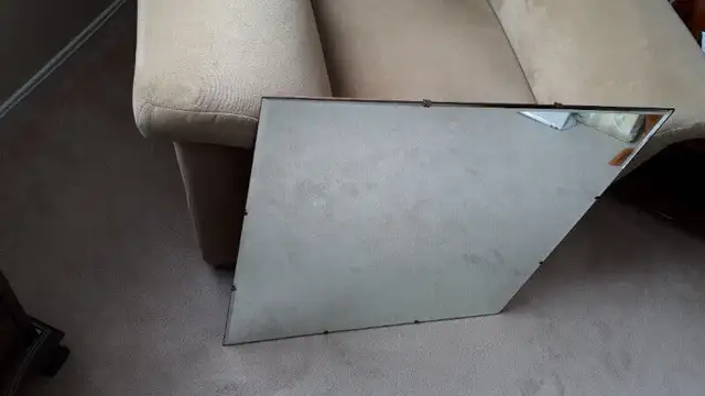 Vintage Wall Mirror in Home Décor & Accents in Barrie - Image 4