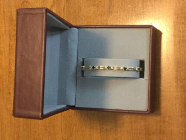 Diamond Bracelet, ladies. Diamond and sapphires. 14K gold. in Jewellery & Watches in Windsor Region - Image 2