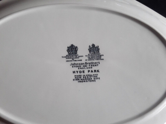 IRONSTONE PLATTER - HYDE PARK - JOHNSON BROTHERS in Arts & Collectibles in City of Toronto - Image 3