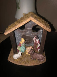 Vintage small nativity decoration/firm price 