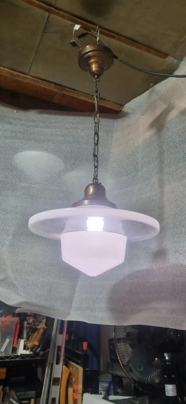 Antique  Flying Saucer Art Deco, MCM Pendant fixtures in Arts & Collectibles in Calgary - Image 7