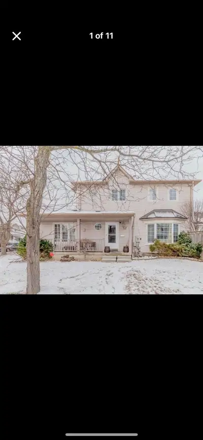 Corner house for Rent