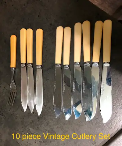 Offering some vintage cutlery Set of identical 6 faux bone knives ( never used - Stainless) marked B...