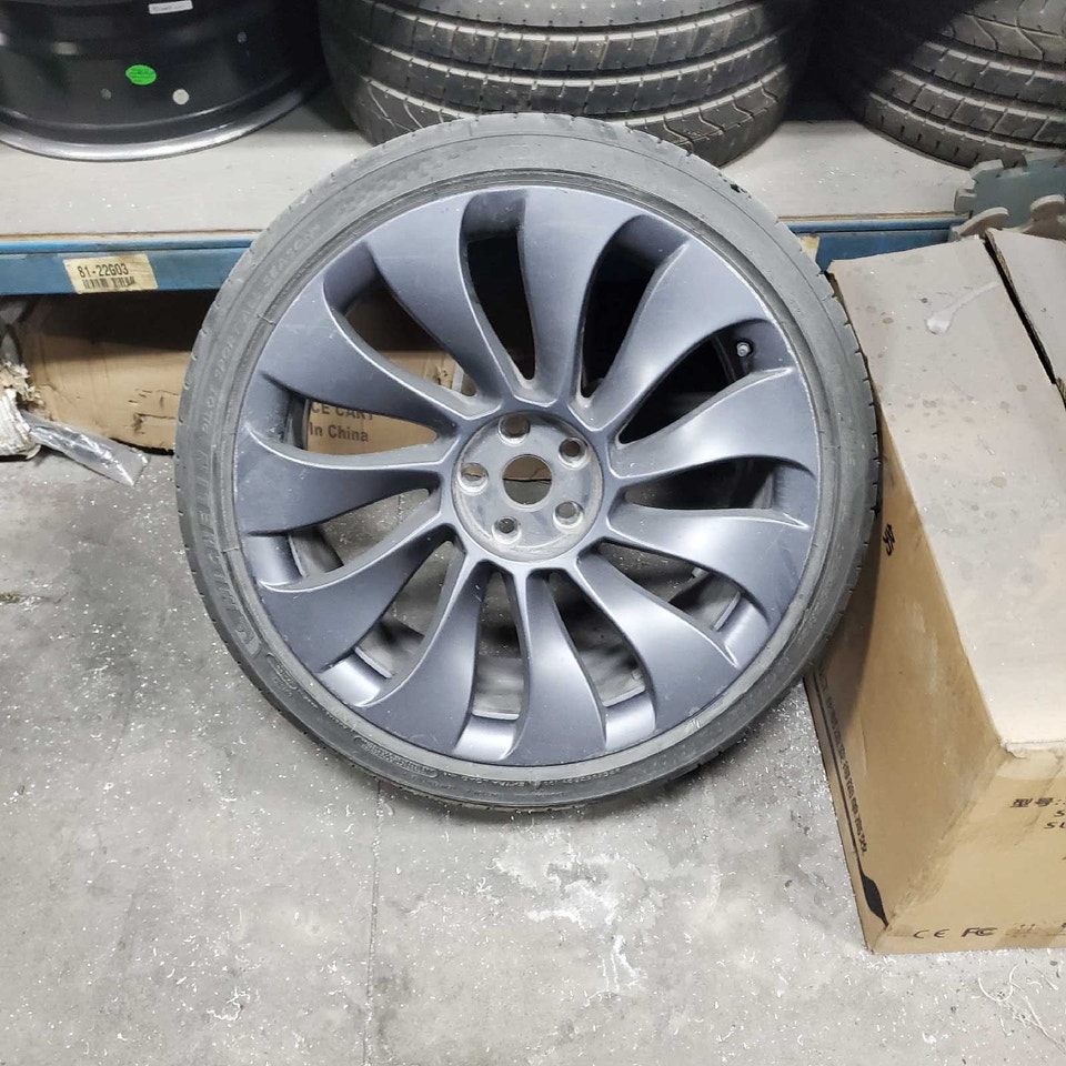 Tesla Model Y - Single Rim and Tire 21 INCH 275/35/21 | Tires & Rims ...