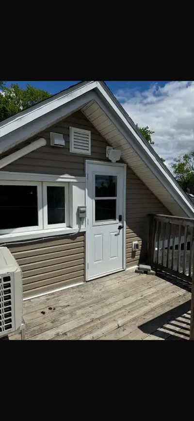 1 Bed 1 Bath Oxford Streer