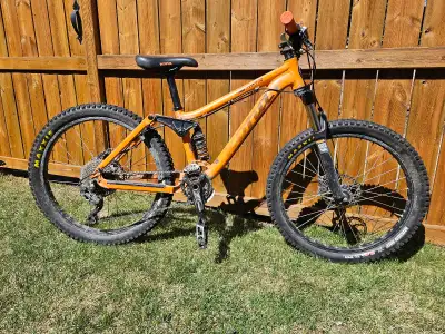 24" Kona Stinky youth sized DH bike, View more