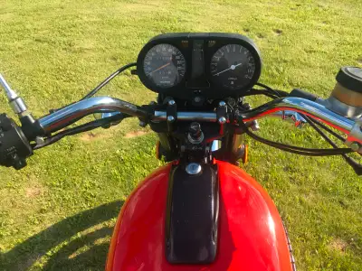 Very nice GS. Possibly the most underrated bike of the decade, it's quicker, handles and brakes bett...