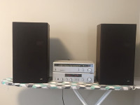 Vintage SANYO Stereo with JVC Speakers