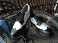 Ladies Wilson golf Shoes size 8