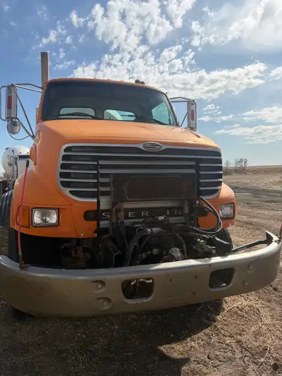 Cat C7 6 cylinder diesel eaton RTO-9MLL 8LL 123000 KMS, manual transmission, diff lock, 20,000 LBS f...