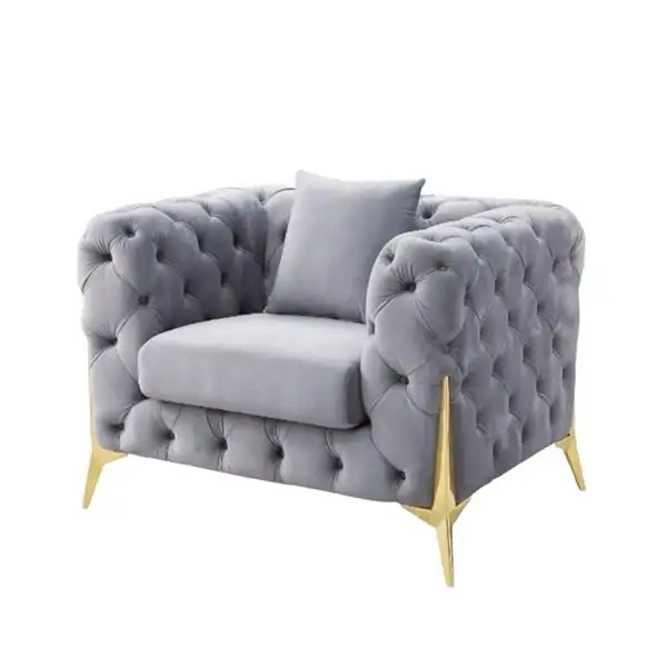 Velvet Chesterfield Sofa Set in Couches & Futons in Markham / York Region - Image 6