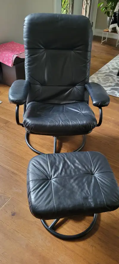 Black Leather reclining chair, View more