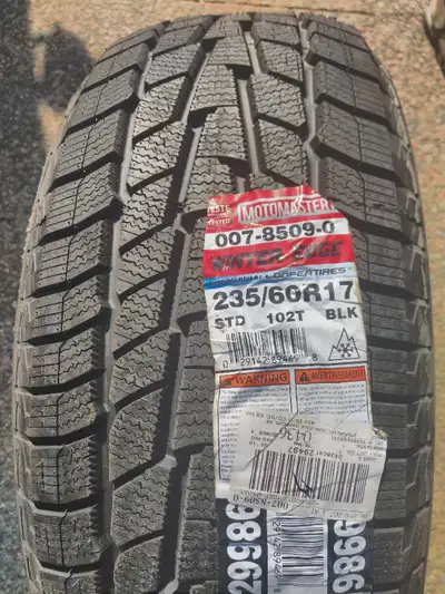 READ AD BEFORE MESSAGING Don't ask if this is still available Set of four brand new 235/60R17 MotoMa...
