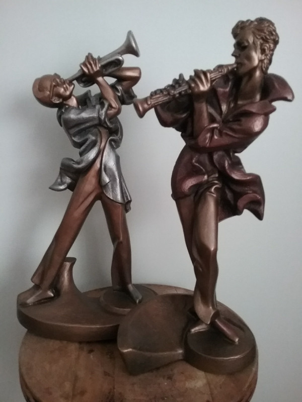 AUSTIN SCULPTURE JAZZ PLAYERS FIGURINES in Other in Moncton - Image 2