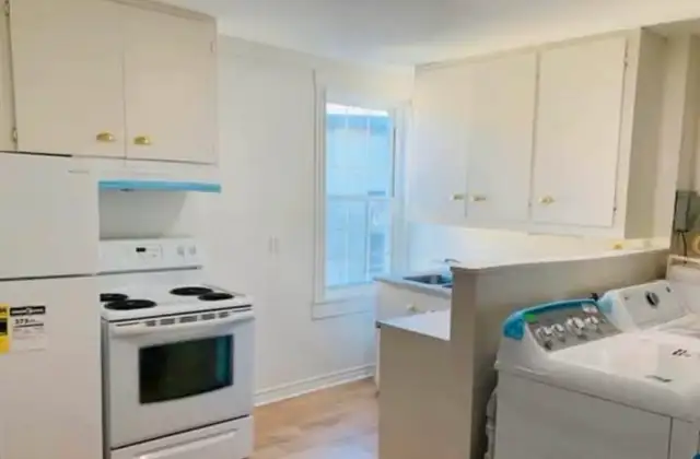 Room for rent in Room Rentals & Roommates in Saint John - Image 2