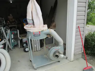 King Dust Collector Model 3105C 1 1/2 HP 1200 CFM I have some 4" and 2 1/2" hose to go with. The low...