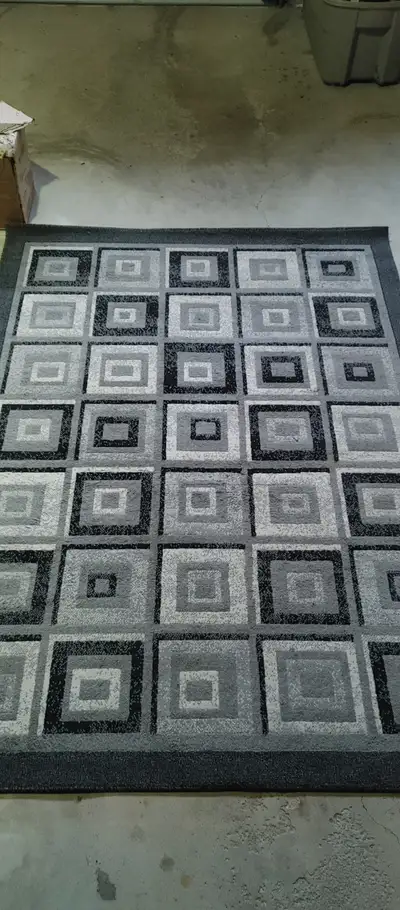 Area rug 7.2 feet x 5.2 feet, View more