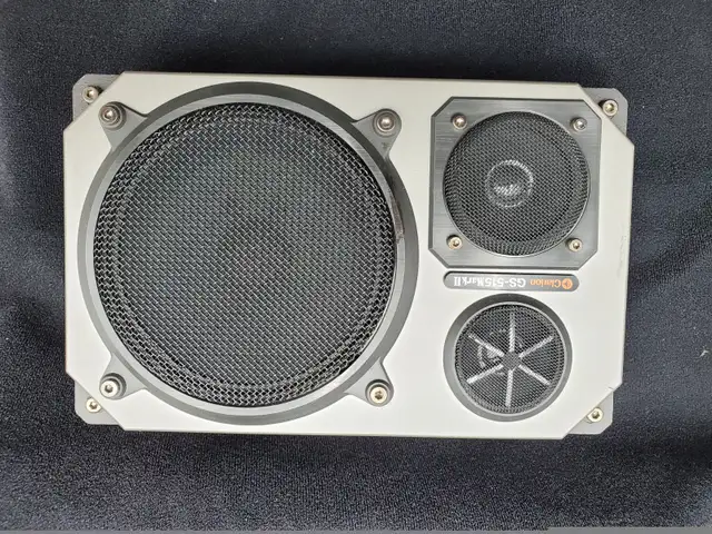 CLARION 5700R AM/FM STEREO CASSETTE RECIEVER GS-515 MARK II in General Electronics in Markham / York Region - Image 9