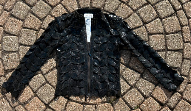 Joseph Ribkoff Black Leaf Evening Jacket Full Zip Size M in Women's - Tops & Outerwear in Windsor Region - Image 3