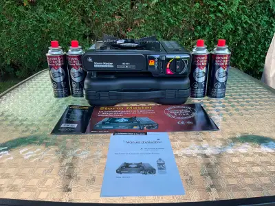 RÉCHAUD PORTATIF AU BUTANE 8000 BTU AVEC 4 BOUTEILLES DE BUTANE, View more