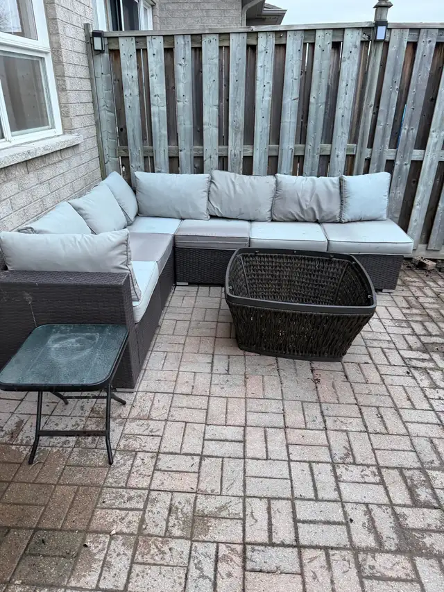 Outdoor Sectional Sofa in Patio & Garden Furniture in City of Toronto - Image 2