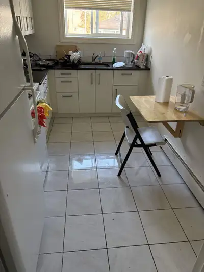 Fully furnished 2 bedroom, 1 bathroom apartment available for summer sublet in a quiet apartment bui...