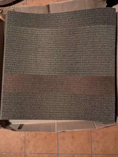 CARPET TILES 24" x 24" (2 feet by 2 feet) That covers 48 square feet 12 Carpet tiles in 1 box. All 1...