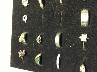 Large collection of costume rings for sale in Jewellery & Watches in London - Image 3