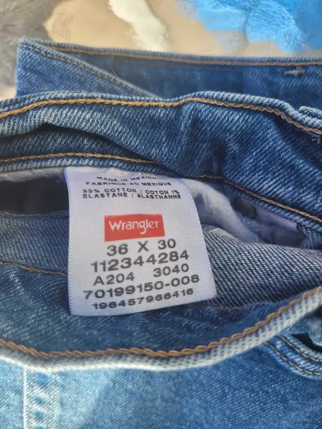 Mens Jean's in Men's in Oshawa / Durham Region - Image 3