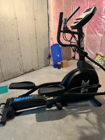 Brand new gym grade eliptical. 400$ or best offer, View more