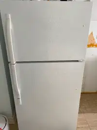 Free fridge to be pickup