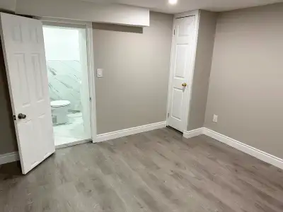 Bright and spacious 2 Bed 1 Bath oshawa renovated private basement for rent in very quiet neighborho...