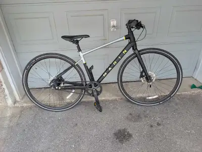 2024 Marin Presidio 3 Belt Drive Hybrid Bike Bicycle, View more